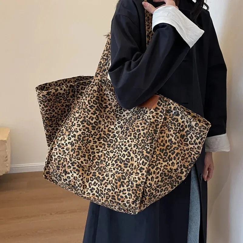 Modna torba na ramię z nadruki – Tote Bag Canvas Print recenzja i cena
